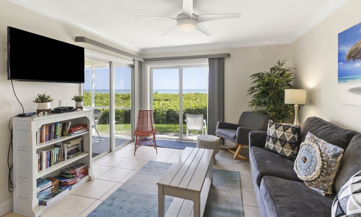 Beach Castle Resort Longboat Key | Whitney Beach