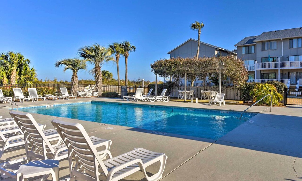 Oceanmarsh Subdivision Condo | Beachfront Condo w/3 Pools on St Helena Island!
