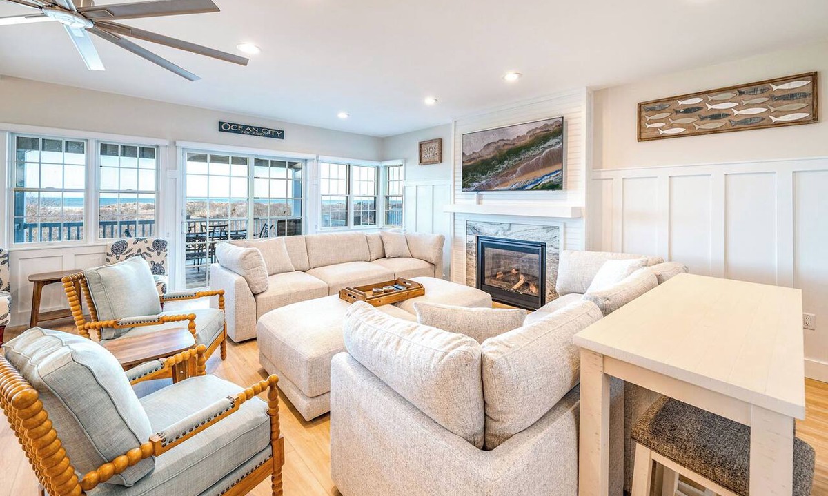 Gold Coast Condo | Beachfront Gold Coast 6BR - Private Access, Sleeps 16