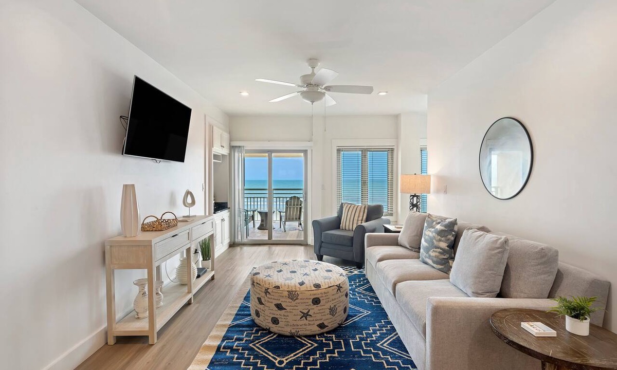 Kiawah Island Condo | BEACHFRONT! Modern, upgraded villa! East Beach Kiawah!