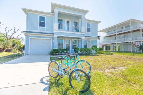 Marineland Acres House | Beachside Home Heated Swim Spa Fenced Yard