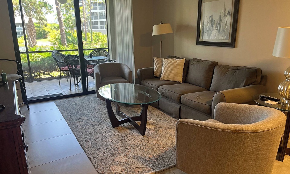 Bonita Bay Condo | Beautiful 1st floor condo in Bonita Bay
