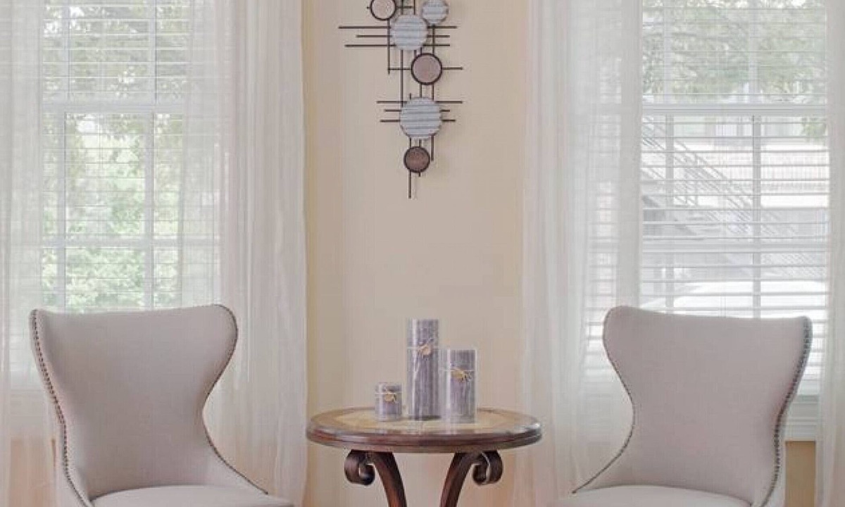 Historic District - North House | Beautiful 3Bedroom Townhome in Historic Downtown Savannah