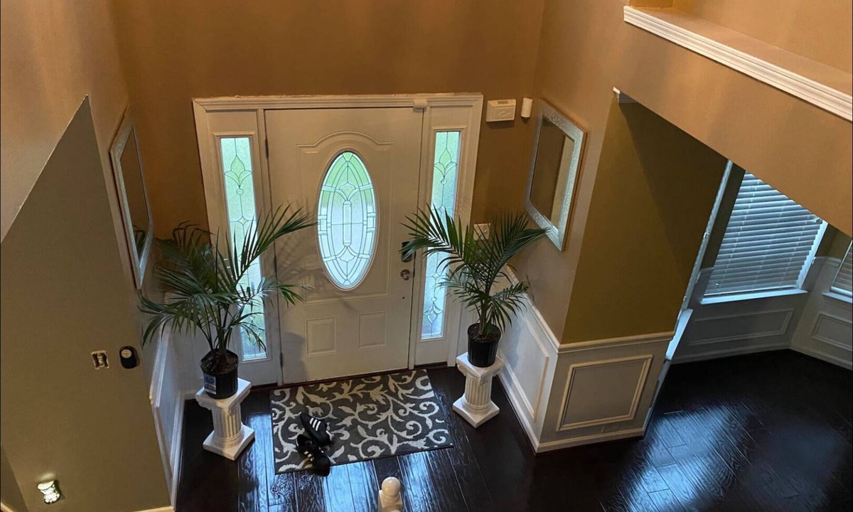 Ellenwood House | Beautiful brick home 17 mins from ATL airport and minutes from downtown