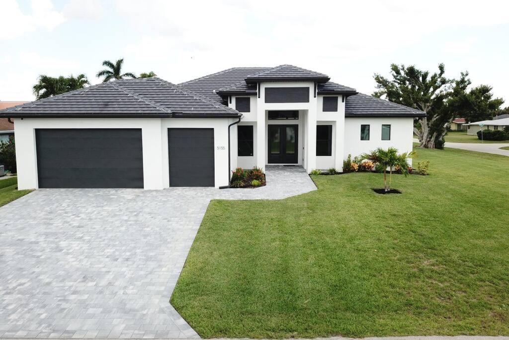 Yacht Club House | Beautiful, fun home w/3 masters, pool & spa