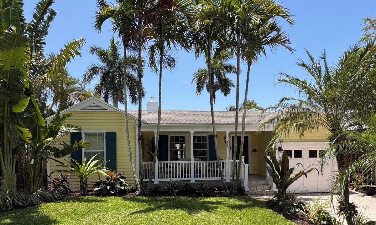 Flamingo Parks House | Beautiful house, with Cabana & private pool.