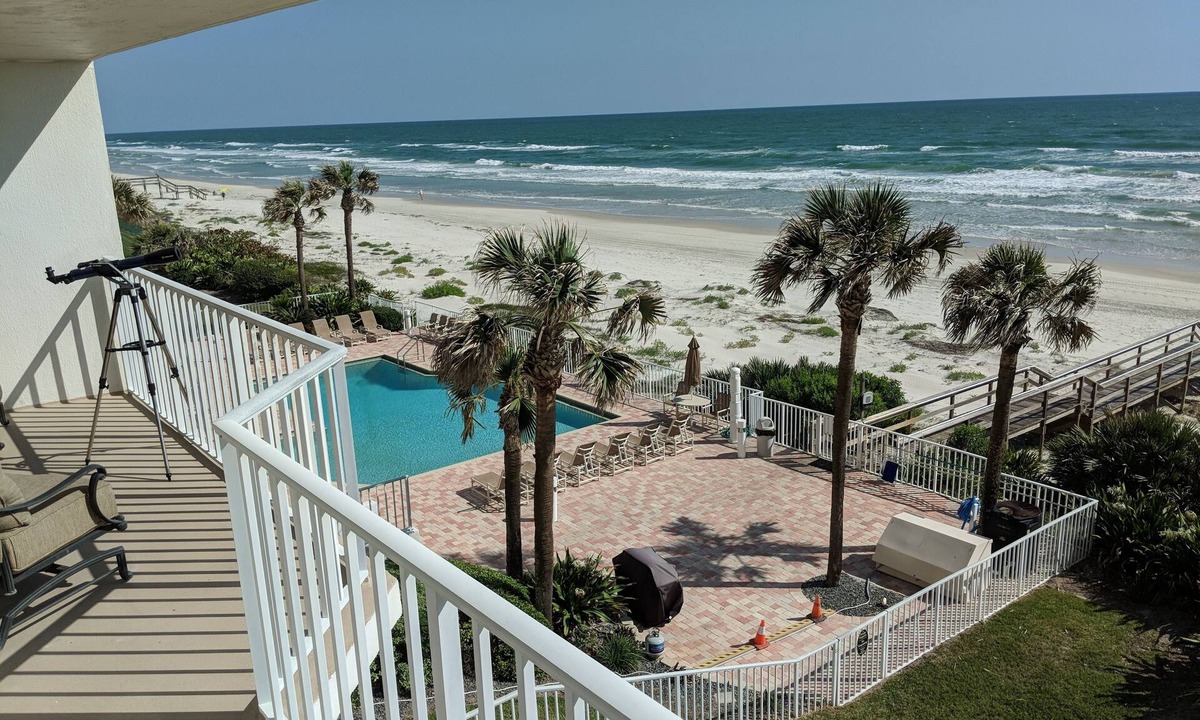 Ponce Inlet Condo | Beautiful ocean style. Daily Atlantic sunrise, no extra charge.