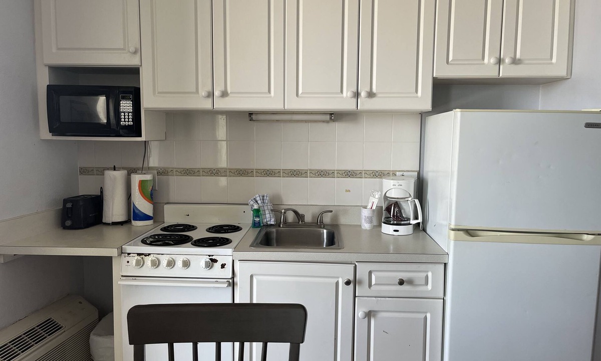 Daytona Beach Resort | Beautiful Oceanview with Queen size bed 527