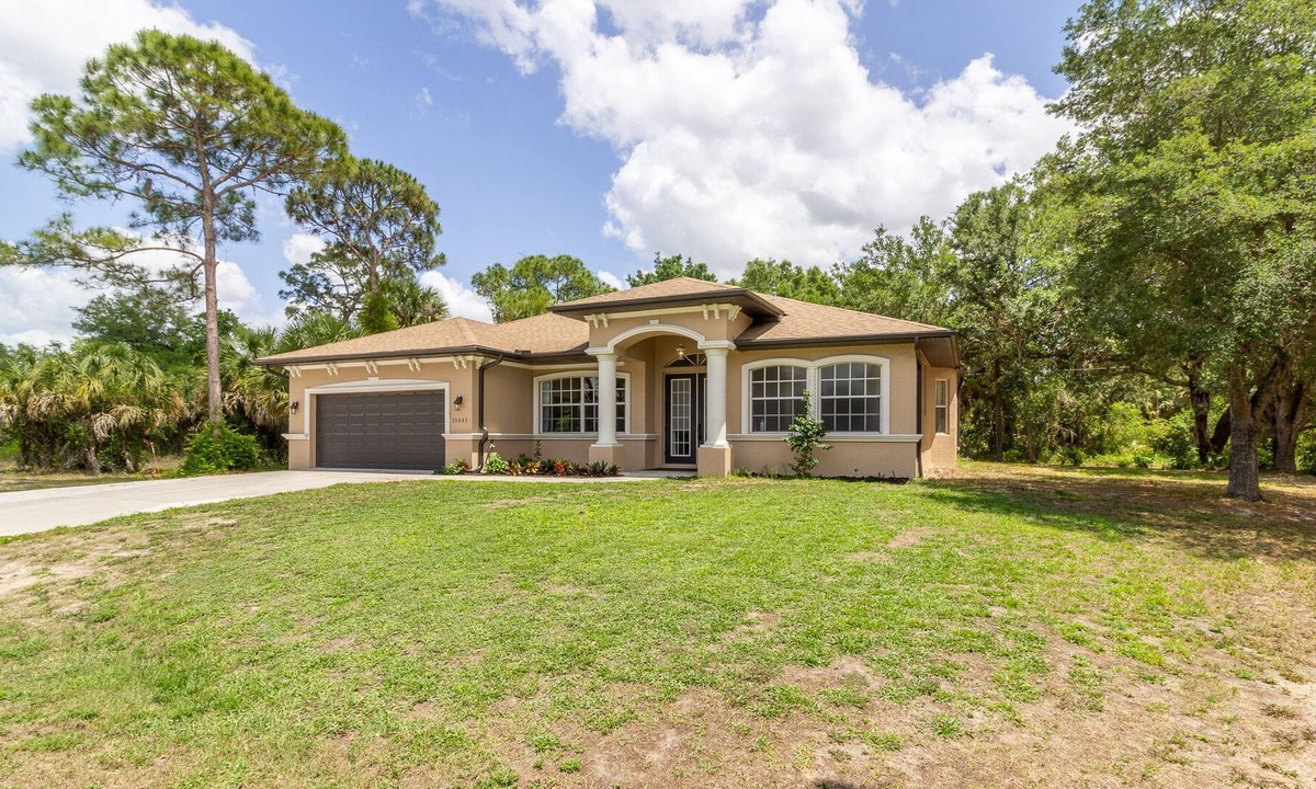 Port Charlotte House | Beautiful, Private Florida House w/ GYM