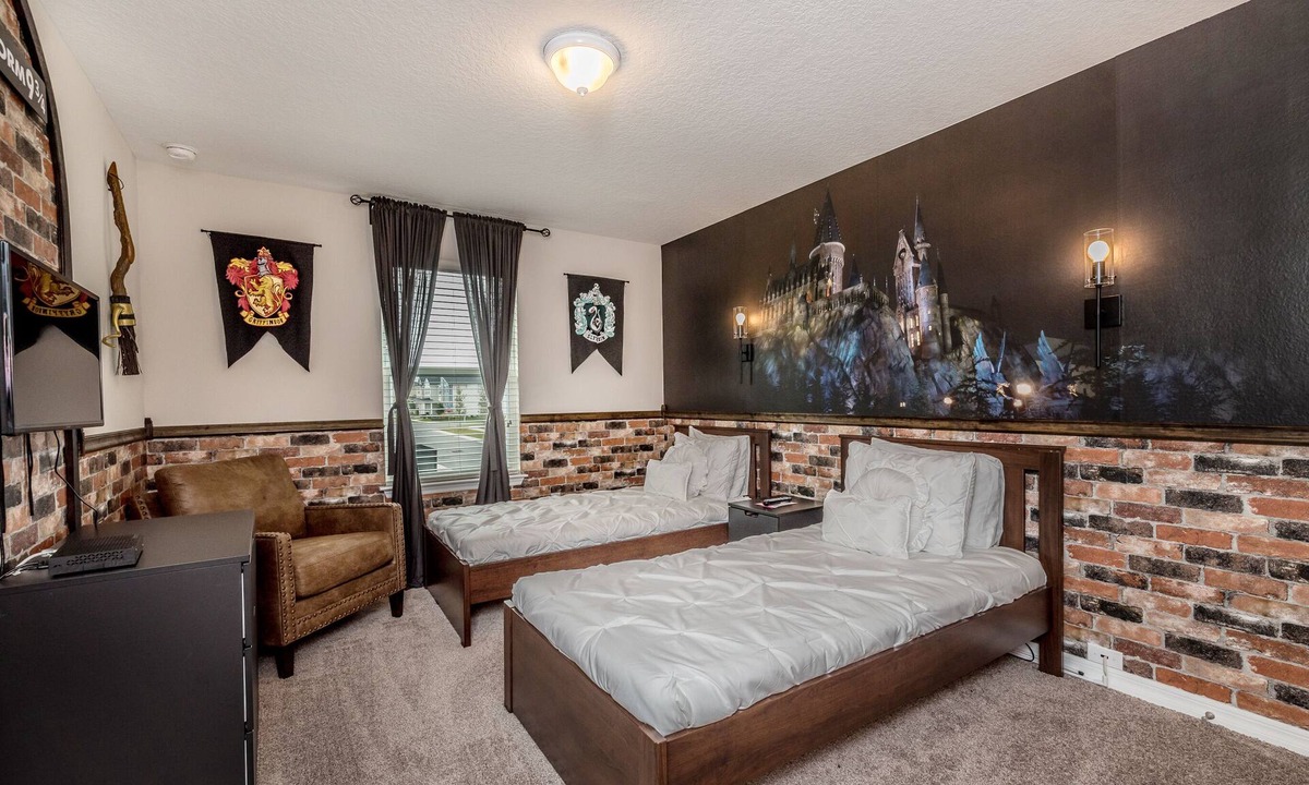 Four Corners House | Beautiful Townhome w/Splash Pool! *great location across from clubhouse*