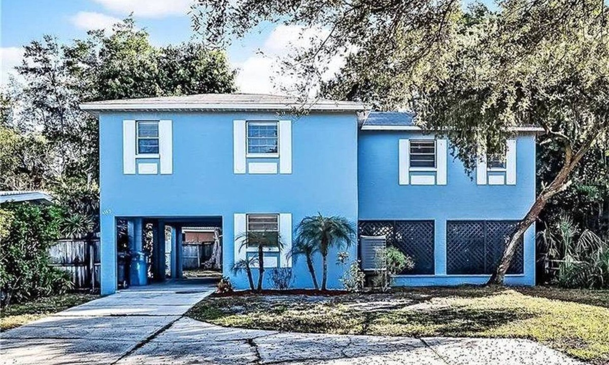 Shore Acres House | Beautiful Vacation Rental Sleeps 4-6