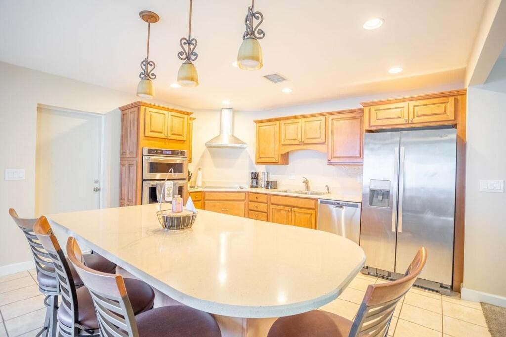 Gulf Cove House | Beautifully renovated 3/2 close to iconic beaches