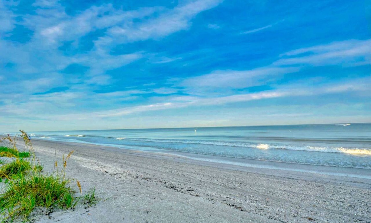 Indian Rocks Beach Condo | Bella Sol - Beautiful Beach Front Condominium on Indian Rocks Beach