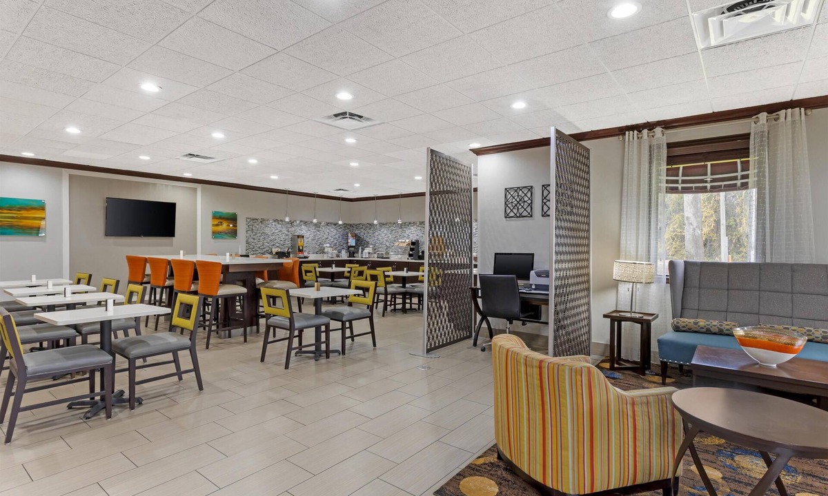 East Palatka Hotel | Best Western Inn Of Palatka