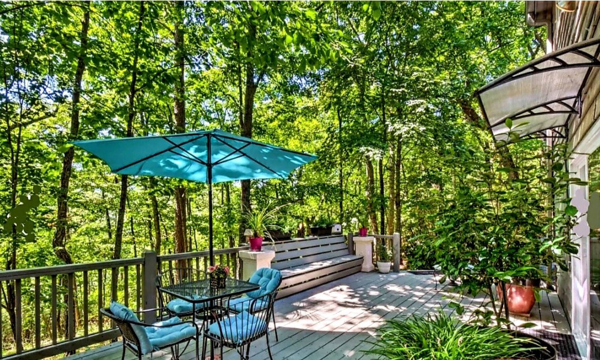 Big Canoe Apartment | Big Canoe Wonderland Living & an E-Z Fun Getaway!