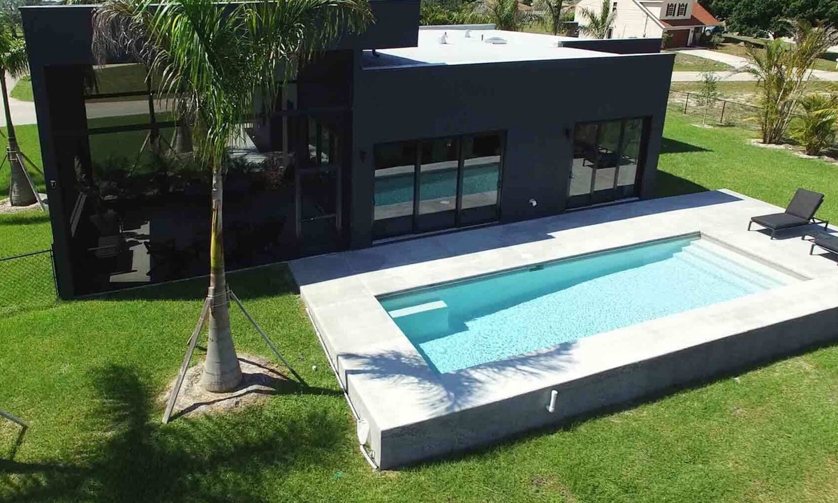 Mariner House | Black Box, modern waterfront home
