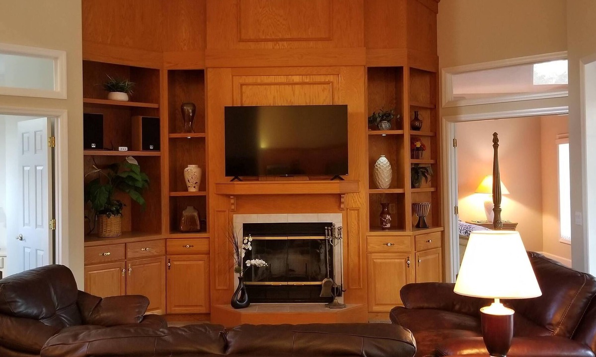 Black Diamond House | Black Diamond Beauty with Concierge Service