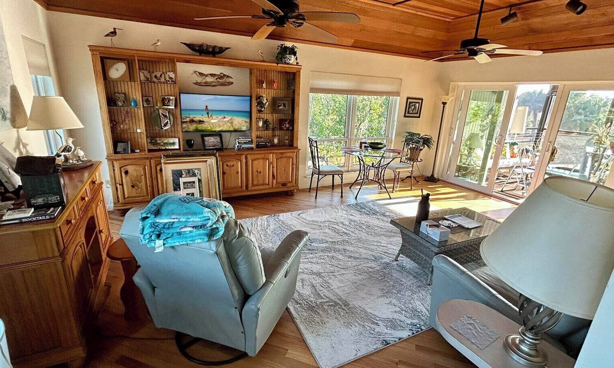 Gulf Pines House | Black Skimmer Home - Sanibel Island
