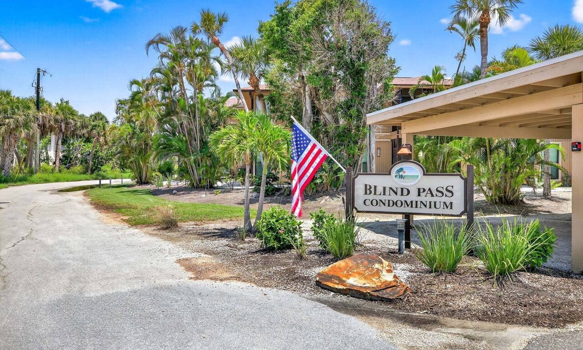 Sanibel Condo | Blind Pass Condos at Bowman's Beach B110 on beautiful Sanibel Island