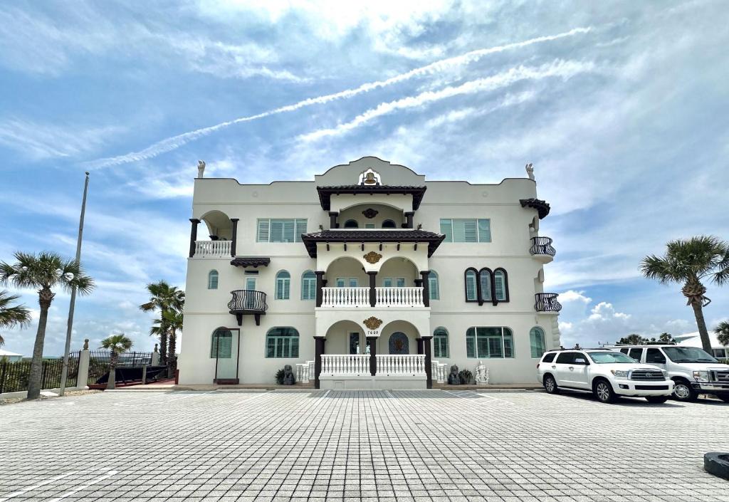 Boys Works Hotel | Bliss By The Sea