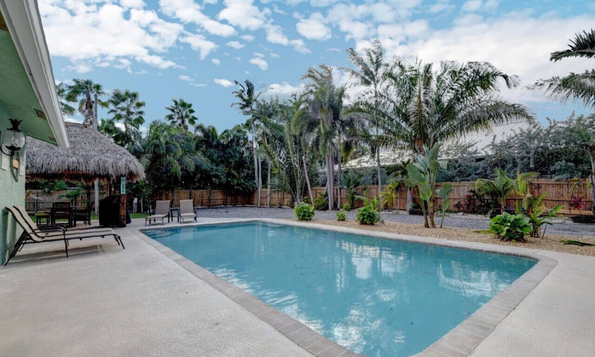 Boynton Beach House | Bliss Near Beach w/Guest House + Salt Heated Pool