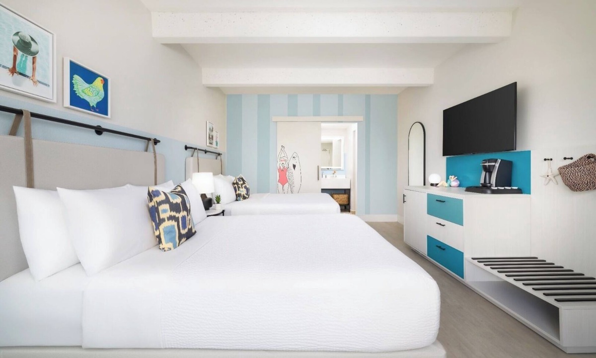 New Town Hotel | Blue Flamingo Key West | Three Island View Rooms w/2 Queen Beds