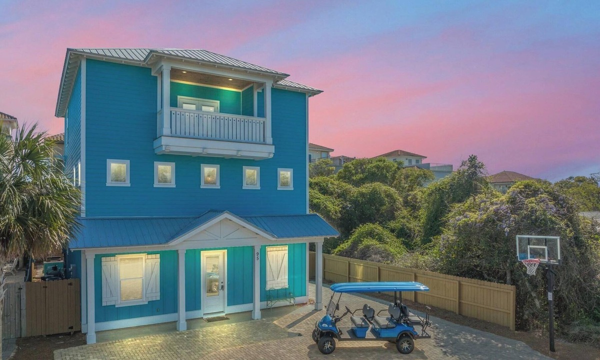 Frangista Beach House | ☀️ Blue Yonder | 6-Seat Golf Cart | Heated Pool* | VIP Package