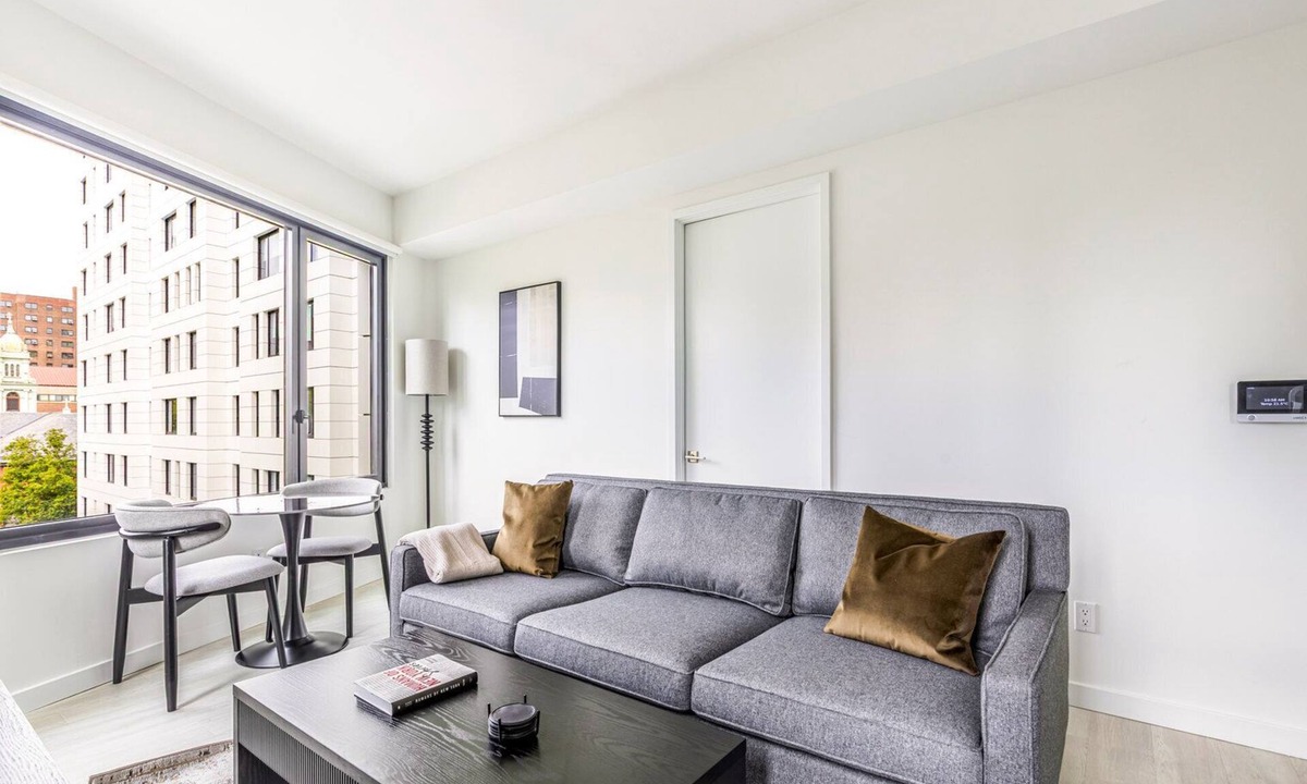 Downtown Brooklyn Apartment | Blueground | Downtown Brooklyn, rooftop, nr Brooklyn Bridge