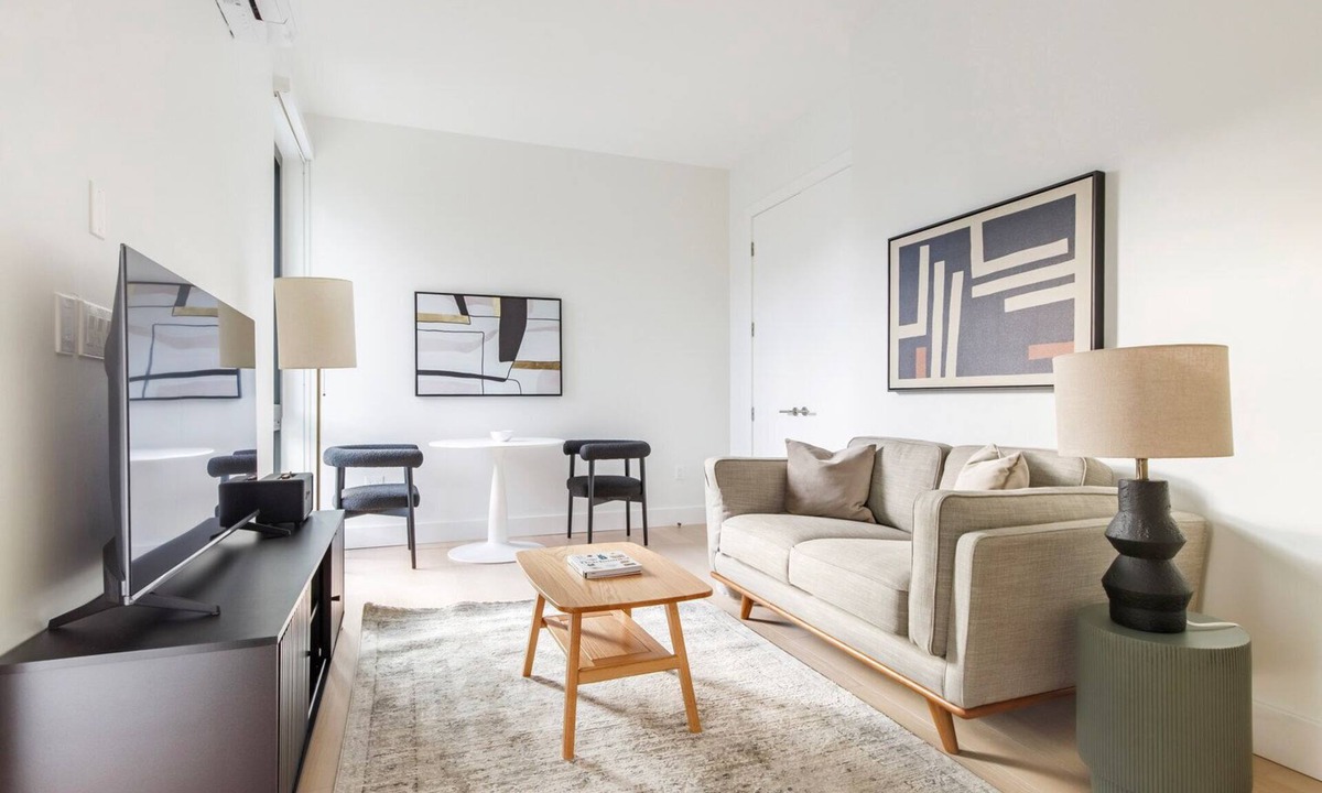 Downtown Brooklyn Apartment | Blueground | Downtown Brooklyn, rooftop, nr Brooklyn Bridge