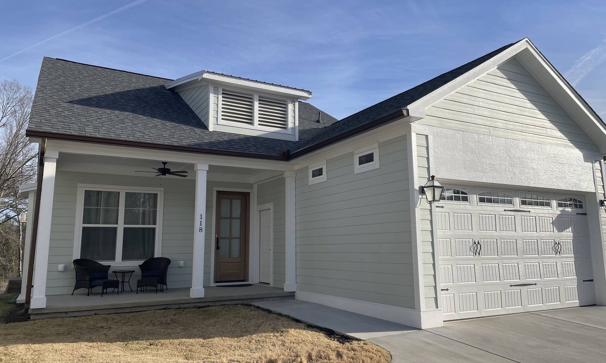 Greenwood House | Boat Launch Bungalow - Steps to Lake Greenwood. NEW, Modern and Pet Friendly!