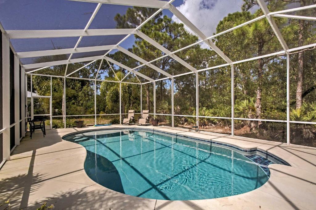 Pineland House | Bokeelia Cottage with Private Pool