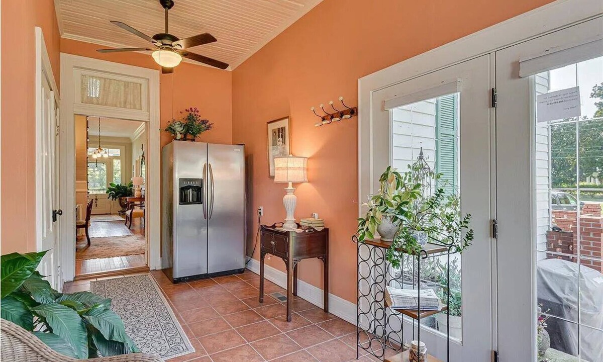 Aiken Apartment | Boutique 1BR Hotel Suite Historic Estate + Pool Access
