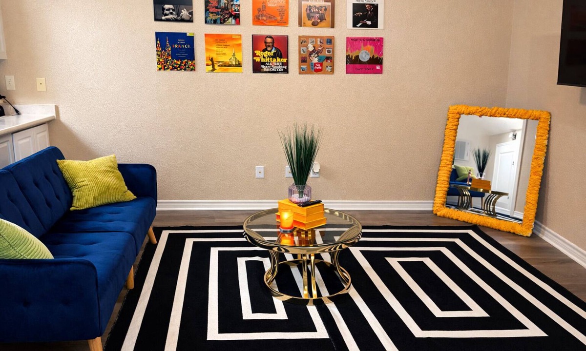 Downtown Memphis Condo | Boutique Downtown Memphis Beale + Free Parking