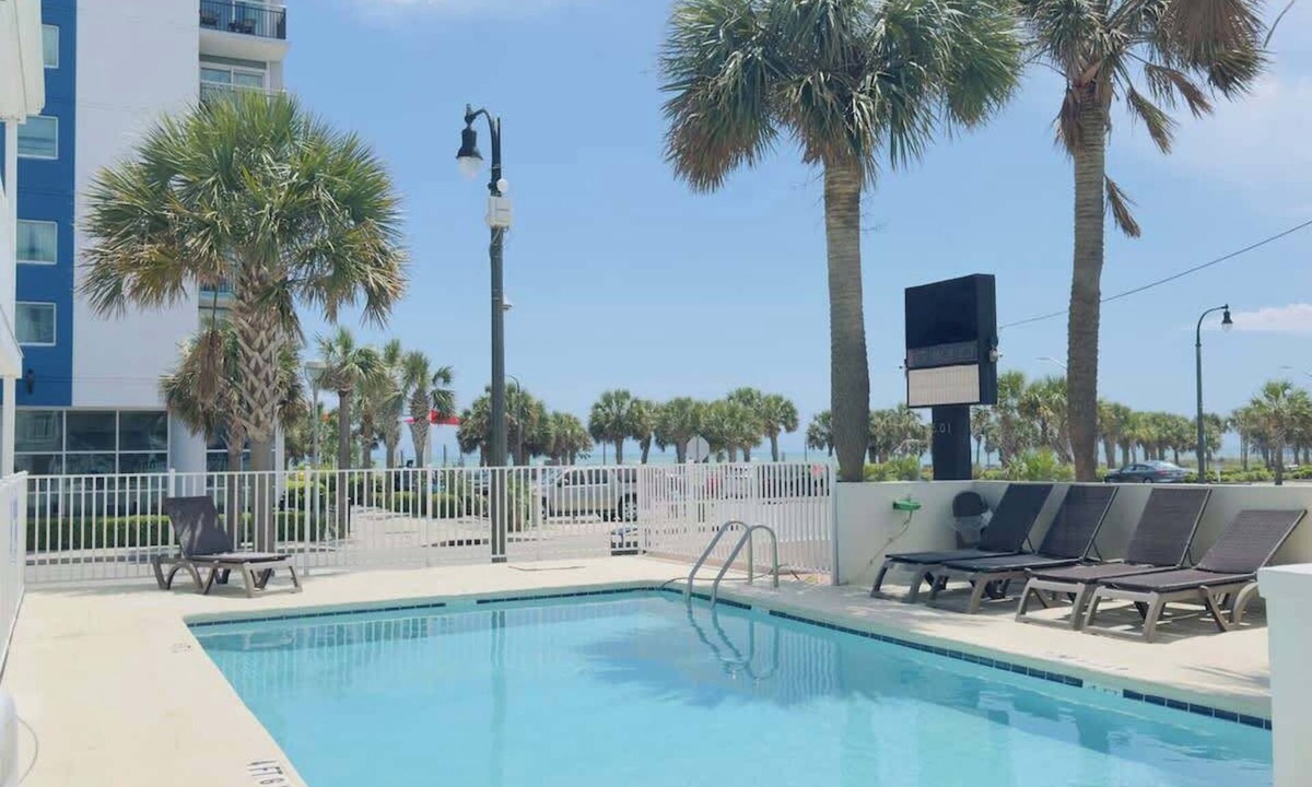 Myrtle Beach Apartment | Boutique on the beach, Studio #101 + Pool
