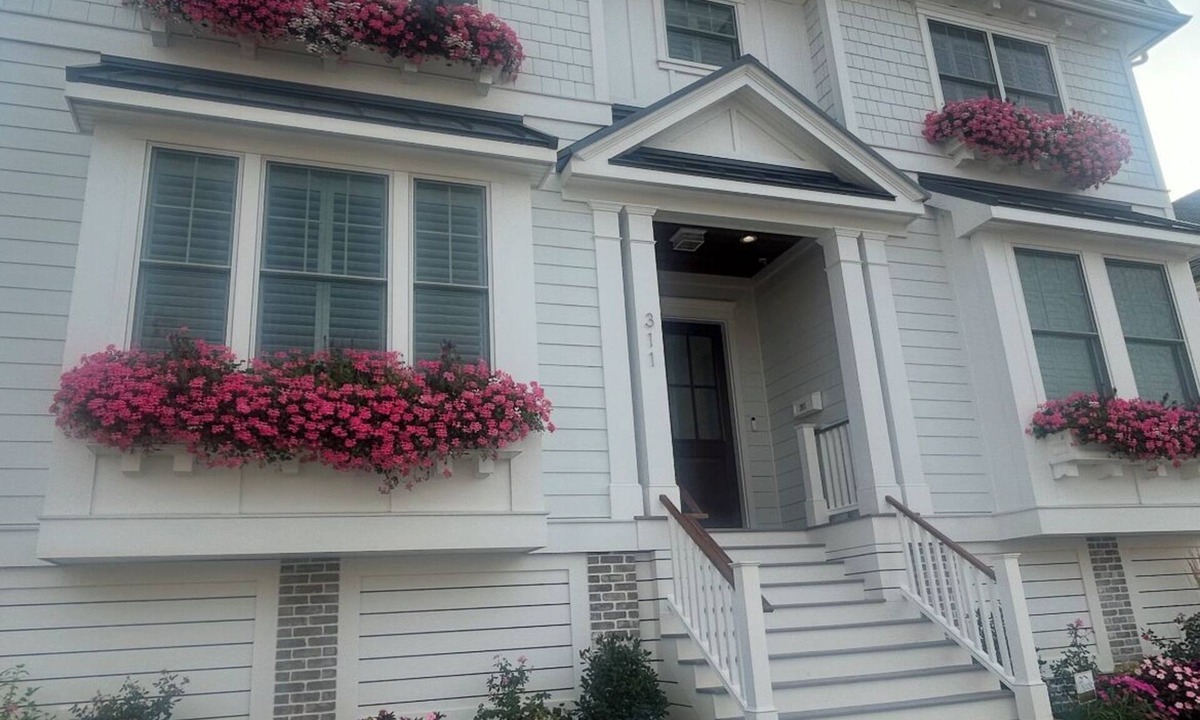 Stone Harbor House | Brand New 5 Bedroom Bay Front Home with Pool