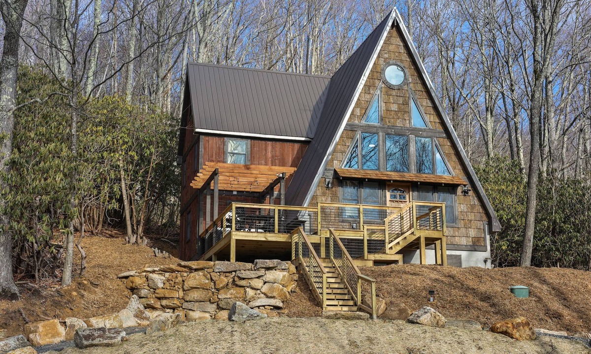 Beech Mountain Cabin | Brand New A-Frame Cabin on Beech Mountain!