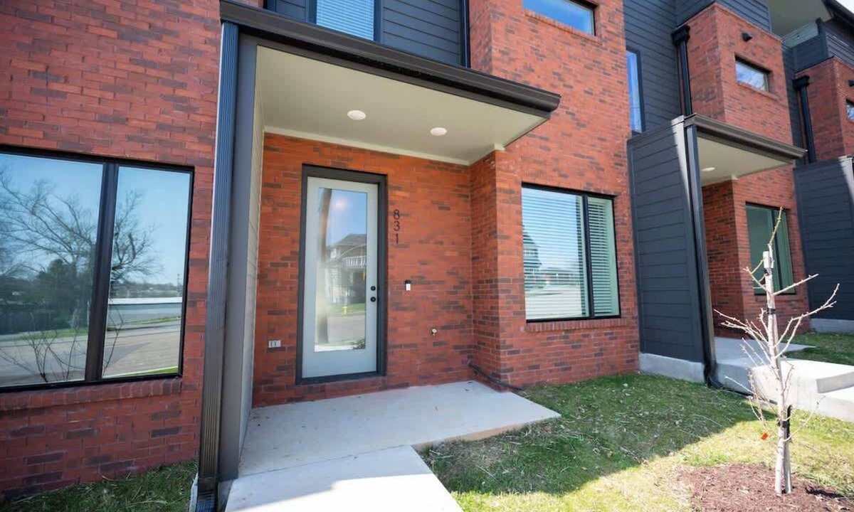 Knoxville House | Brand New Condo near Downtown Knoxville