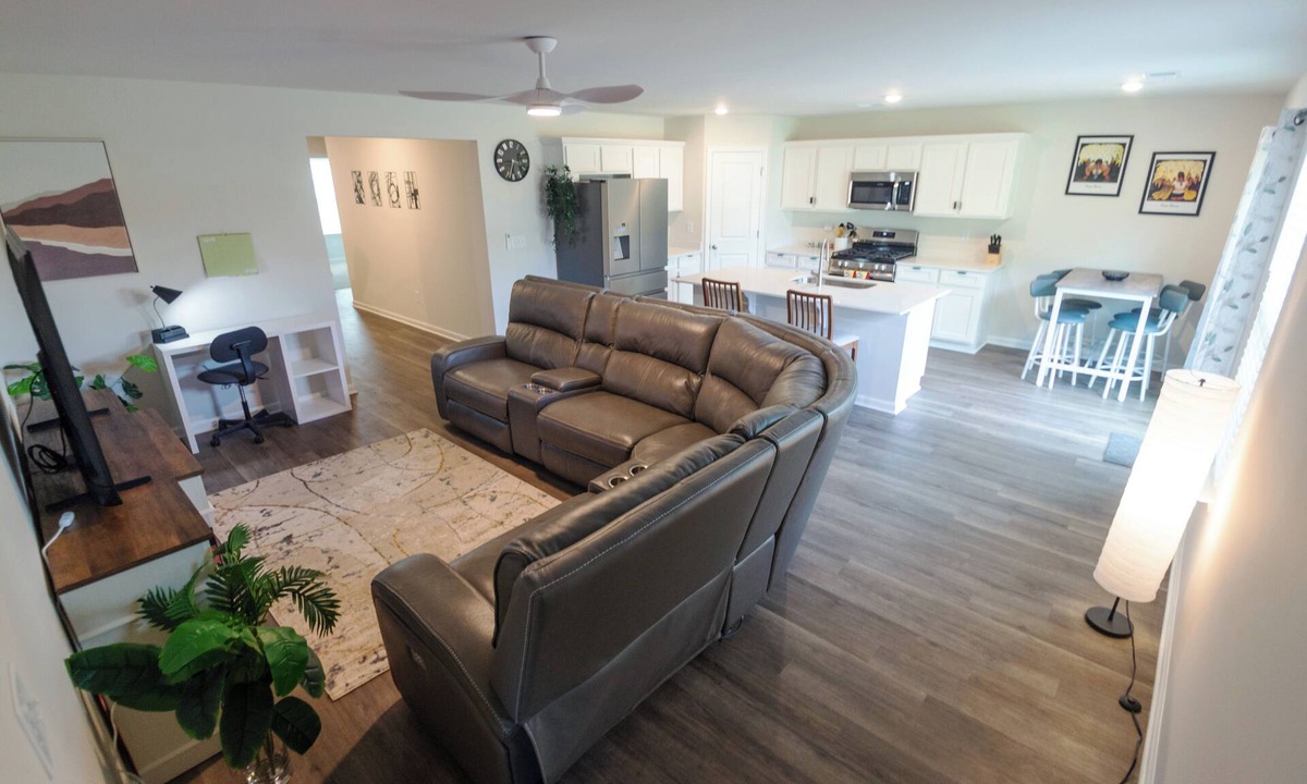 Welcome House | Brand New Modern House Close To Everything Greenville SC Offers