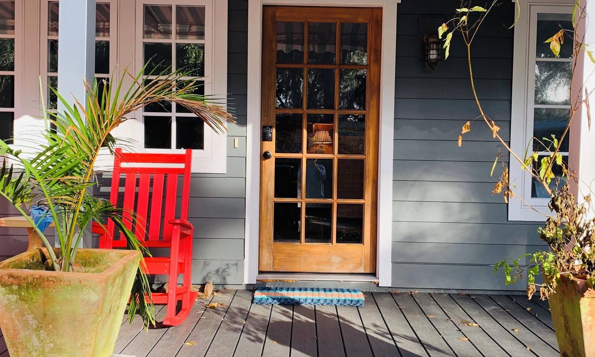 Amelia City House | Brand new on South End of Amelia and SO CLOSE TO BEACH!