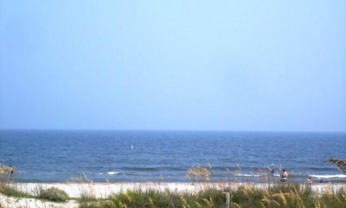 Folly Field Villa | Breathtaking View from this Ocean Front Condo