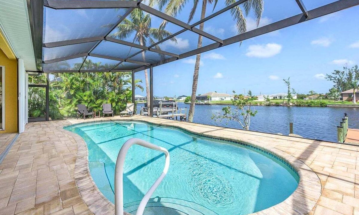 Burnt Store House | Breezy Palms located near Coral Oaks Golf Course