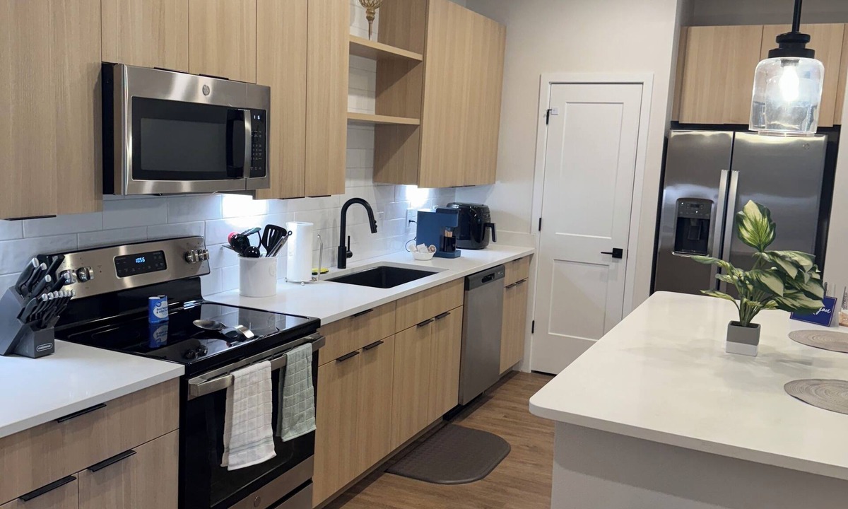 Fruitville Apartment | Bright Sarasota First-Floor 1BR Near Siesta Key