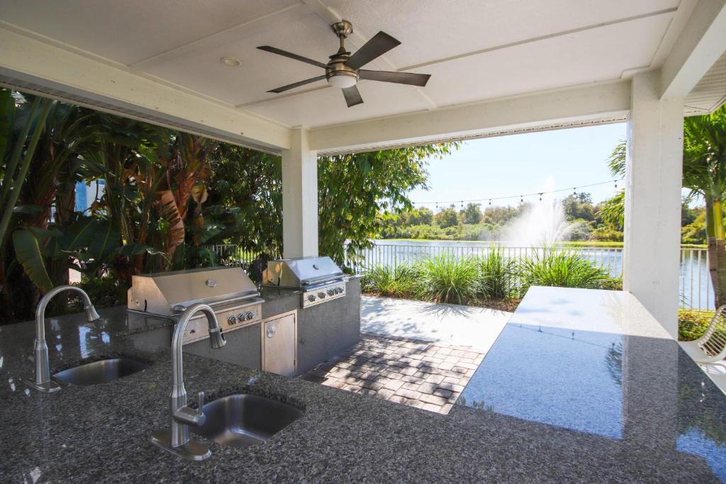 Trailer Estates Apartment | Brilliant & Spacious 1BR w Gym Pool Tennis Court