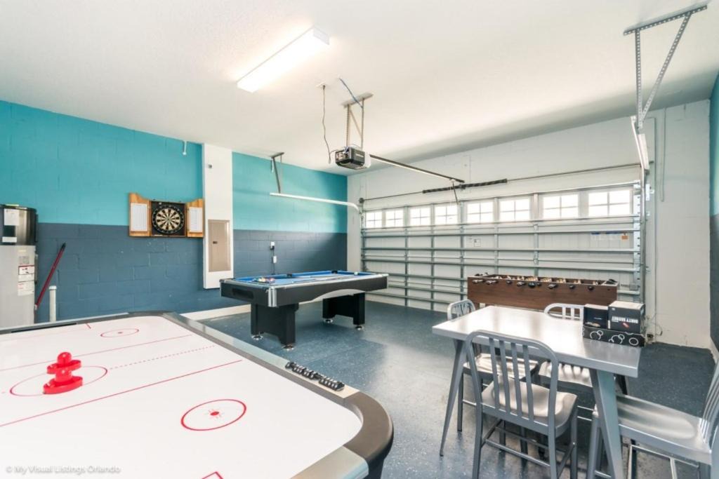 Sandy Ridge Villa | Bring The Whole Family Gate 9 Bedroom 5 Bath villa