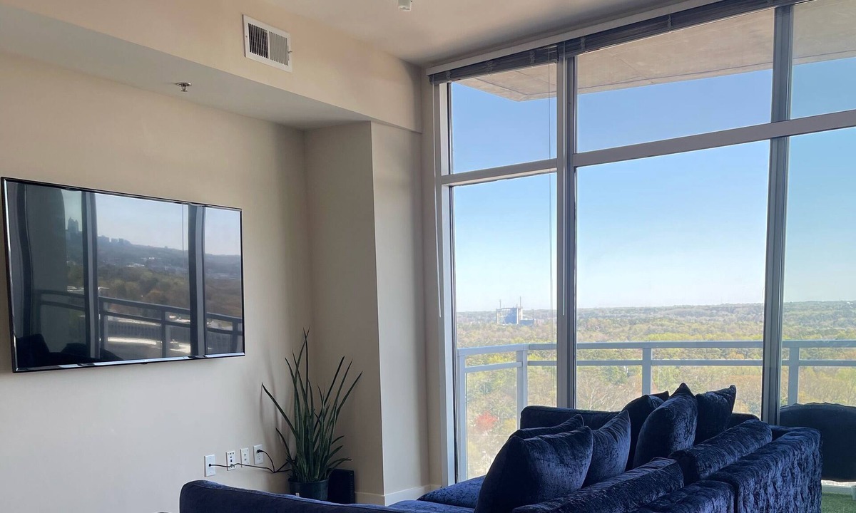 Buckhead Village House | Buckhead condo