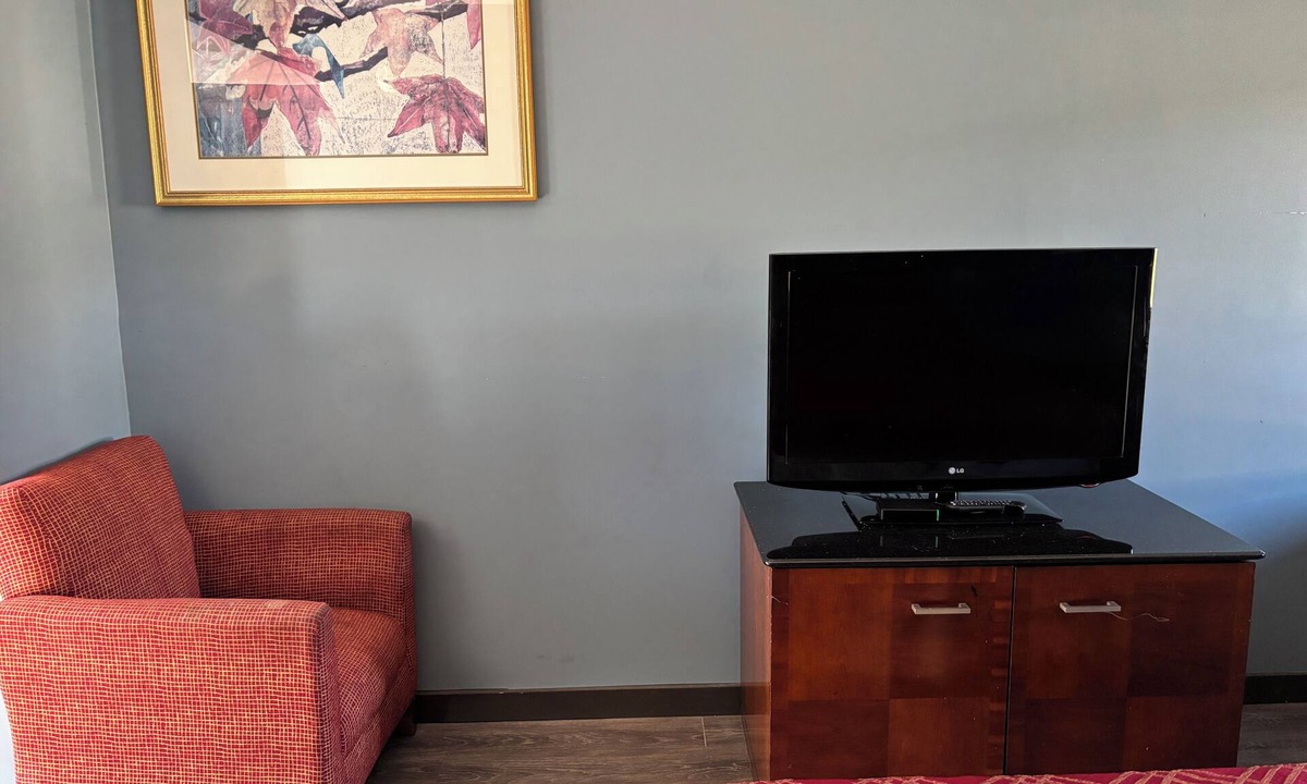Augusta Hotel | Budget Inn Express