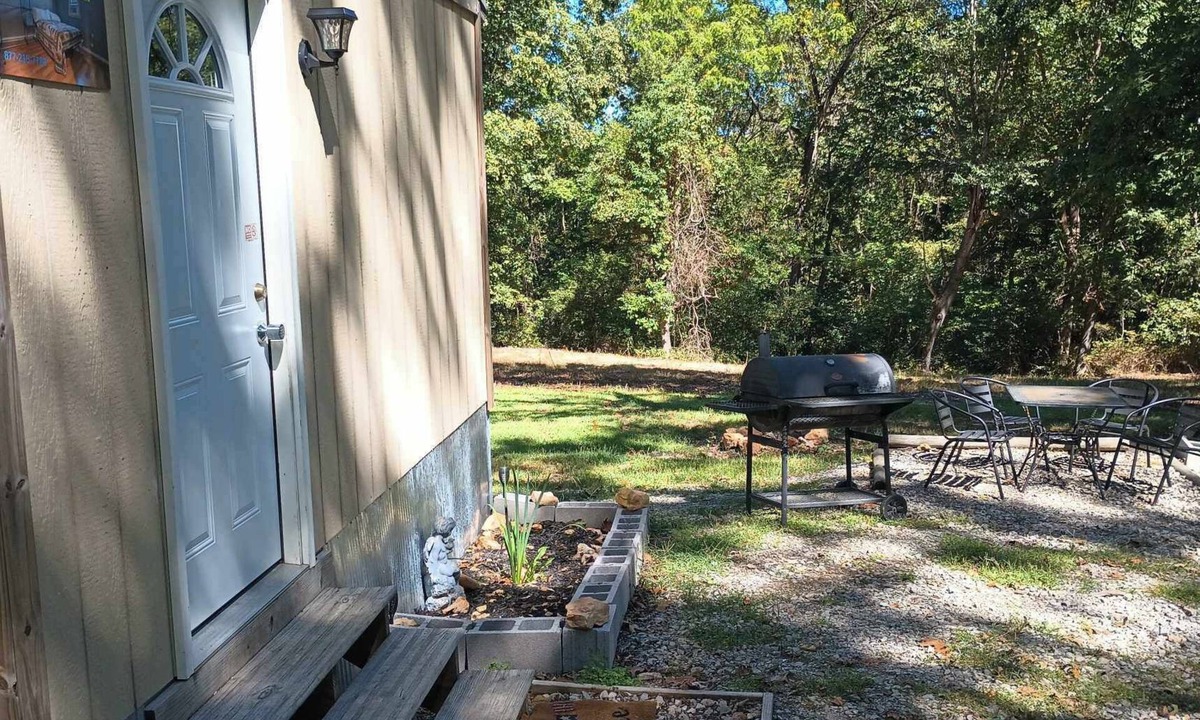 Saint Joe Cabin | Buffalo Point rustic cabin