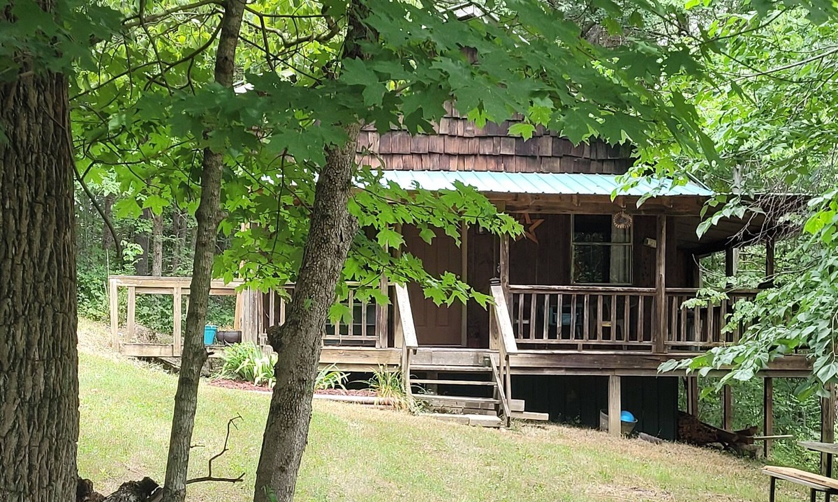 Jasper Cabin | Buffalo Trails Cabin, just a short drive to the Buffalo National River