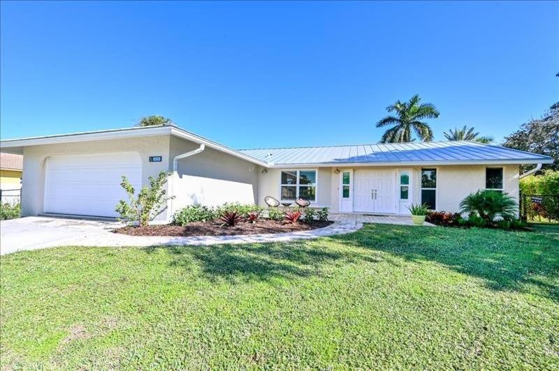 Marco Island House | Buttonwd 813 - Buttonwood home