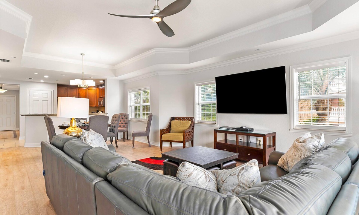 Reunion Condo | Cabana Comfort | 3 Bed Condo in Reunion Backing Onto Golf Course